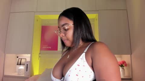 Tami online show from February 2026 07:41:02 PM