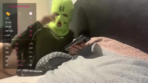 Snapshot of tamesbury chatting on November 2025 01:44:02 AM tamesbury online show from November 2025 01:44:02 AM