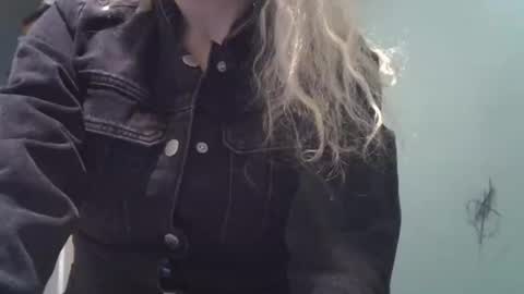 Snapshot of tamesbury chatting on February 2026 01:02:02 AM tamesbury online show from February 2026 01:02:02 AM