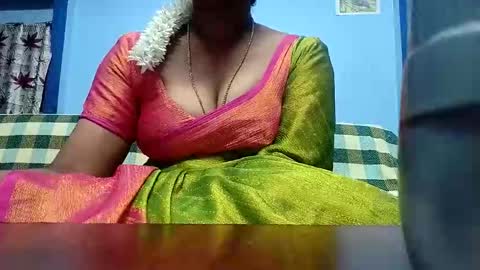 Snapshot of tamilmadhi520 chatting on April 2026 05:52:02 PM tamilmadhi520 online show from April 2026 05:52:02 PM