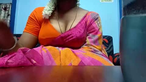 Snapshot of tamilmadhi520 chatting on May 2026 05:50:02 PM tamilmadhi520 online show from May 2026 05:50:02 PM