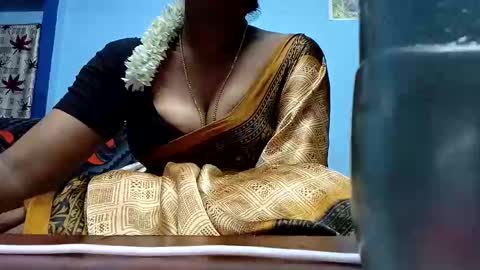 Snapshot of tamilmadhi520 chatting on May 2026 05:36:02 AM tamilmadhi520 online show from May 2026 05:36:02 AM