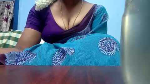 Snapshot of tamilmadhi520 chatting on May 2026 06:42:01 AM tamilmadhi520 online show from May 2026 06:42:01 AM