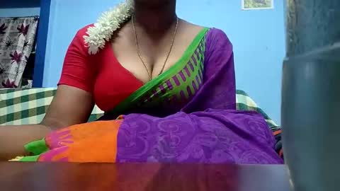Snapshot of tamilmadhi520 chatting on May 2026 06:19:01 AM tamilmadhi520 online show from May 2026 06:19:01 AM