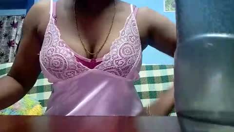 Snapshot of tamilmadhi520 chatting on May 2026 09:23:01 PM tamilmadhi520 online show from May 2026 09:23:01 PM