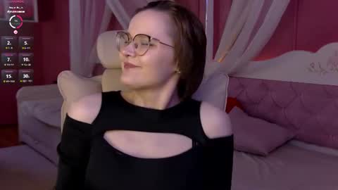 Tammy Mays online show from June 2026 06:33:01 PM
