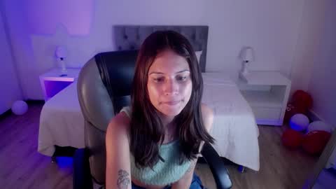 Snapshot of tamy_edwards chatting on February 2025 07:26:01 PM Tamy online show from February 2025 07:26:01 PM