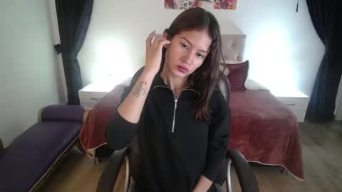 Snapshot of tamy_edwards chatting on March 2025 11:29:02 AM Tamy online show from March 2025 11:29:02 AM