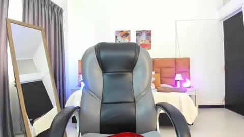 Snapshot of tamy_edwards chatting on January 2026 07:30:01 PM Tamy online show from January 2026 07:30:01 PM