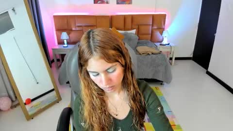 Snapshot of tamy_edwards chatting on March 2026 07:53:01 PM Tamy online show from March 2026 07:53:01 PM