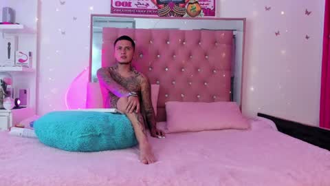 Tamy ian online show from January 2025 09:40:02 PM