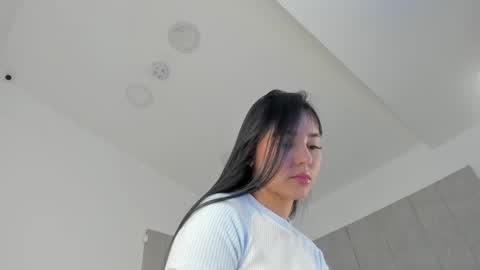 Tamy Leen online show from October 2025 09:40:01 AM