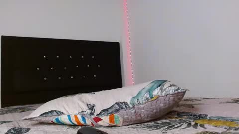 Snapshot of tamy_sexygirl chatting on February 2025 05:02:01 AM tamy online show from February 2025 05:02:01 AM