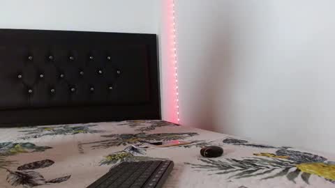 Snapshot of tamy_sexygirl chatting on February 2025 06:27:02 AM tamy online show from February 2025 06:27:02 AM