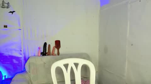 tamylynn online show from March 2026 02:05:02 AM