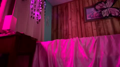 Snapshot of tanabelle56 chatting on March 2026 06:19:02 AM tanabelle56 online show from March 2026 06:19:02 AM