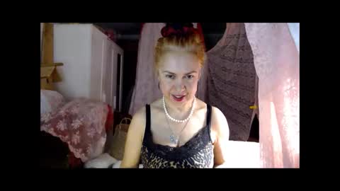 Milena online show from February 2026 10:17:02 PM