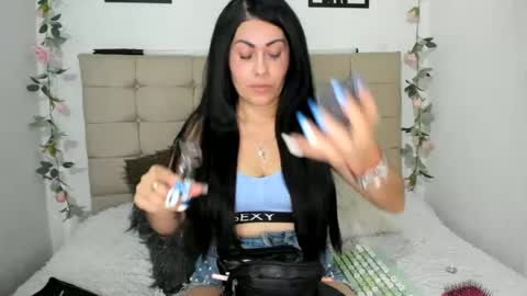 tania online show from September 2025 05:47:02 PM