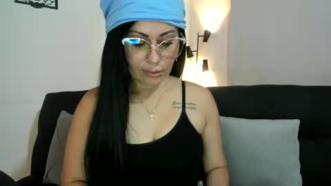 tania online show from June 2026 07:34:01 PM