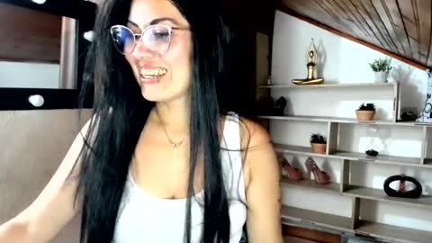 tania online show from July 2026 08:52:02 PM