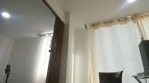 Snapshot of taniabonnet_ chatting on March 2026 01:08:01 PM taniabonnet online show from March 2026 01:08:01 PM