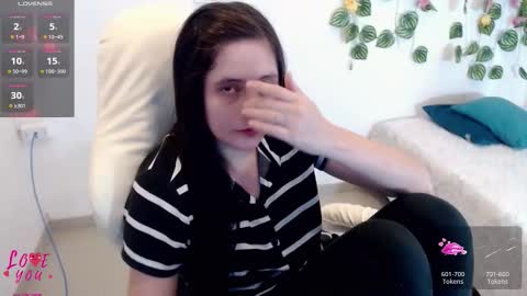 Tania  online show from February 2026 06:58:02 PM