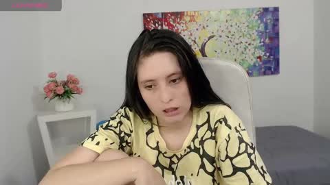 Tania  online show from April 2026 07:05:01 PM