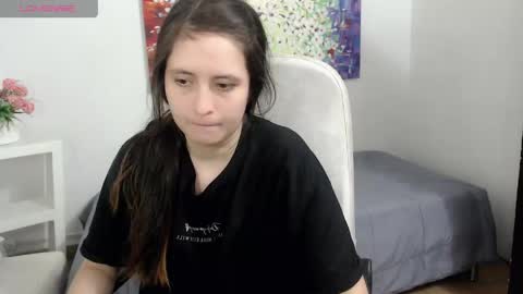 Tania  online show from May 2026 07:00:01 PM
