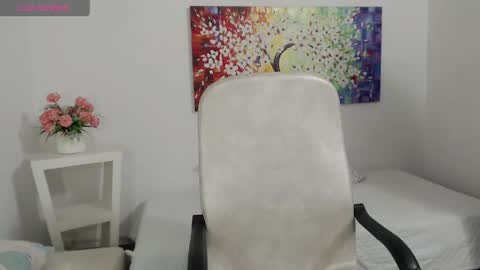Tania  online show from May 2026 07:10:02 PM