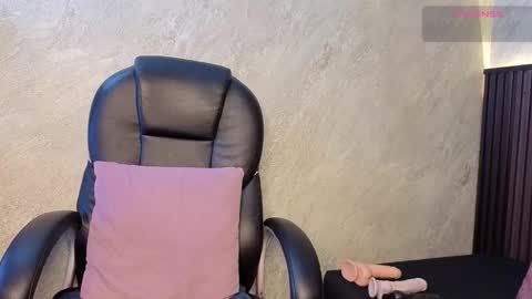 Tanisha online show from March 2026 12:23:02 AM