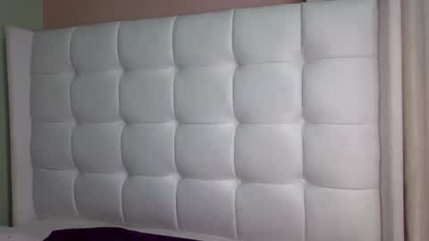 tania online show from December 2024 08:39:01 PM