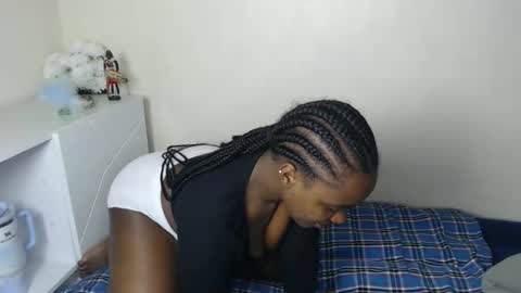 tania online show from October 2025 02:08:02 AM