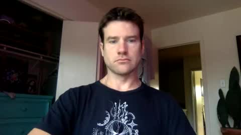 Dr. Love online show from May 2026 12:33:02 PM