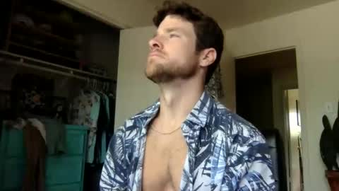 Dr. Love online show from June 2026 04:07:01 PM