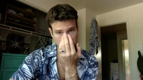 Dr. Love online show from July 2026 04:53:01 PM