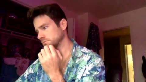 Dr. Love online show from July 2026 12:55:01 PM