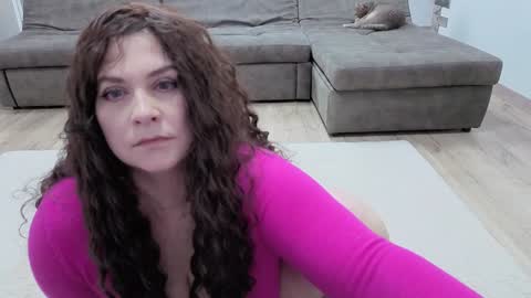 Snapshot of tanya_vader chatting on January 2026 11:26:01 AM Vader online show from January 2026 11:26:01 AM