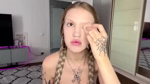 Alisa online show from February 2026 11:05:02 AM