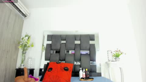 Snapshot of tanyyaa chatting on December 2024 11:38:02 AM Tanya online show from December 2024 11:38:02 AM