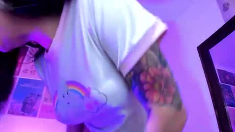    online show from January 2025 02:19:01 PM