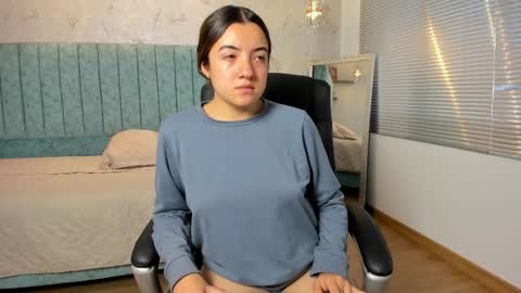 Tara  online show from February 2026 01:32:02 PM