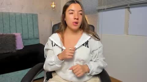 Tara  online show from March 2026 12:43:02 PM