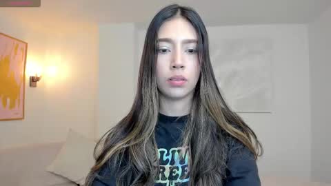 Snapshot of taralawrence chatting on January 2026 03:09:01 AM Tara Lawrence online show from January 2026 03:09:01 AM