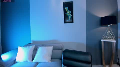 Tara Lawrence online show from April 2026 04:04:01 AM