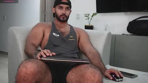 Tarek online show from October 2025 09:13:02 AM