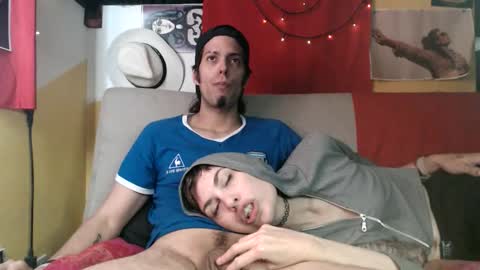 T  J   online show from April 2026 07:33:02 AM