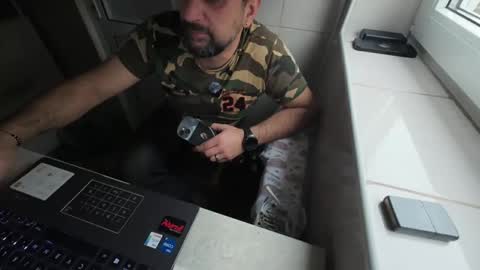 tarkan198 online show from February 2025 06:44:01 AM