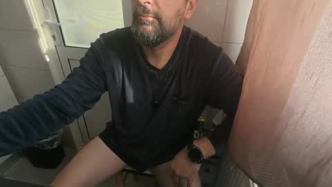 tarkan198 online show from November 2025 07:28:01 AM