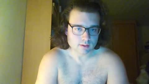 Snapshot of tarzanwild68 chatting on January 2025 10:07:02 PM TarzanWild68 online show from January 2025 10:07:02 PM