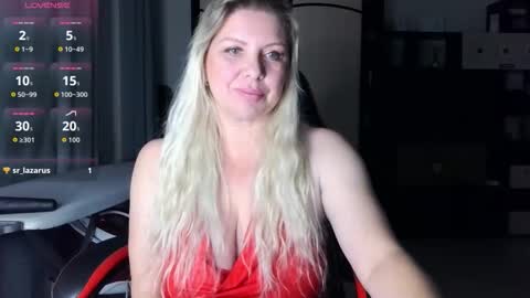 Tasha  Moon online show from October 2025 05:14:01 PM